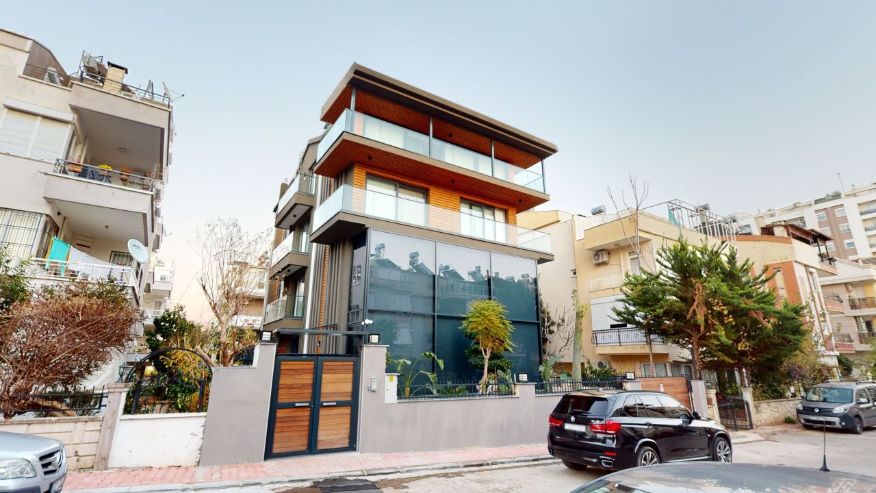 Вилла в Анталии, Турция, 800 м² - фото 1