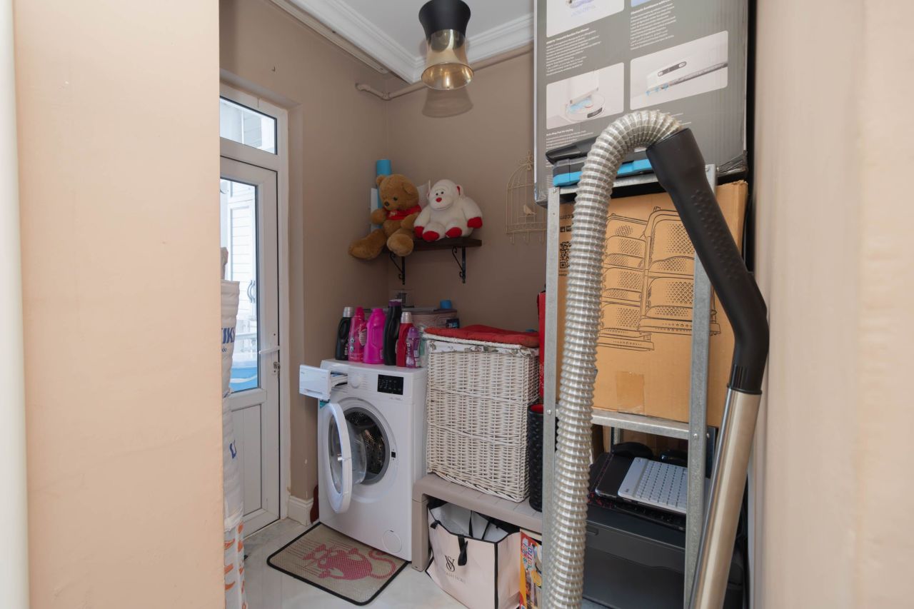 Квартира в Анталии, Турция, 200 м² - фото 11