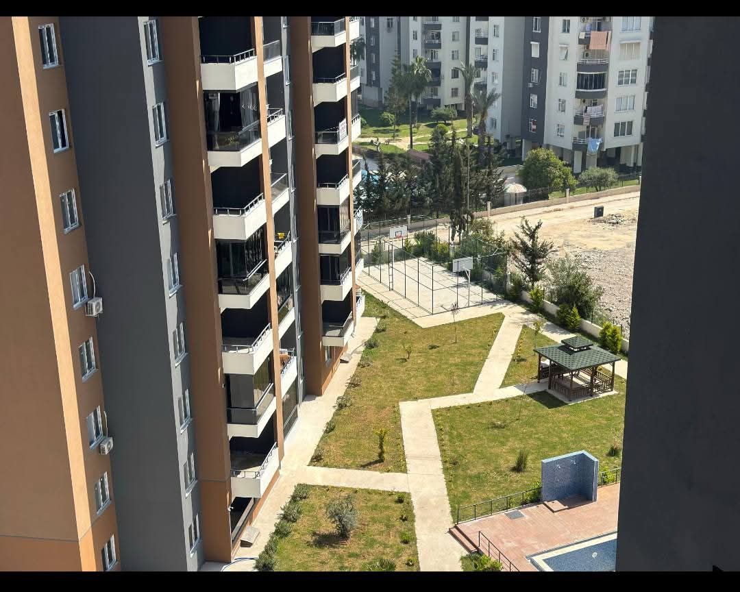 Квартира в Мерсине, Турция, 80 м² - фото 1