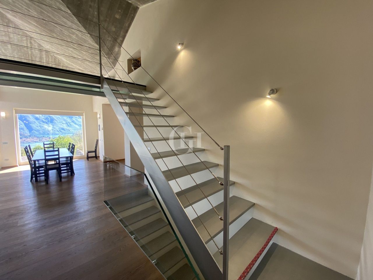 Вилла у озера Комо, Италия, 460 м² - фото 7