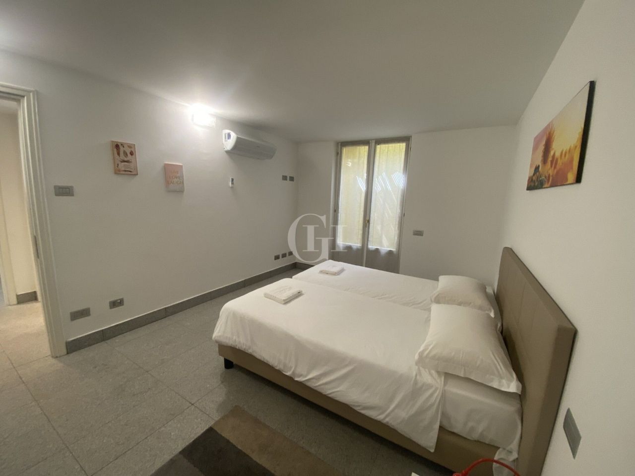 Вилла у озера Комо, Италия, 460 м² - фото 14