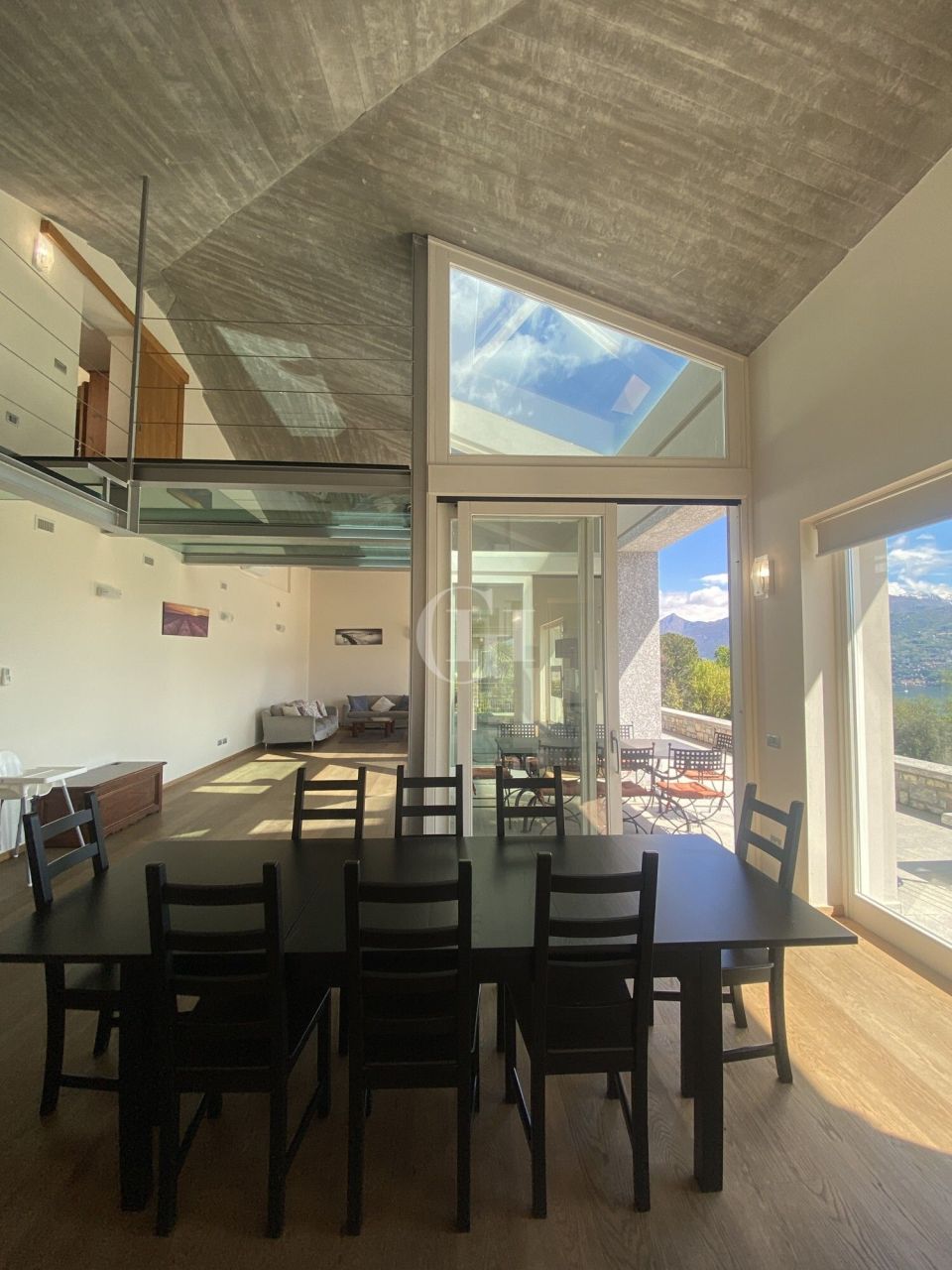 Вилла у озера Комо, Италия, 460 м² - фото 11