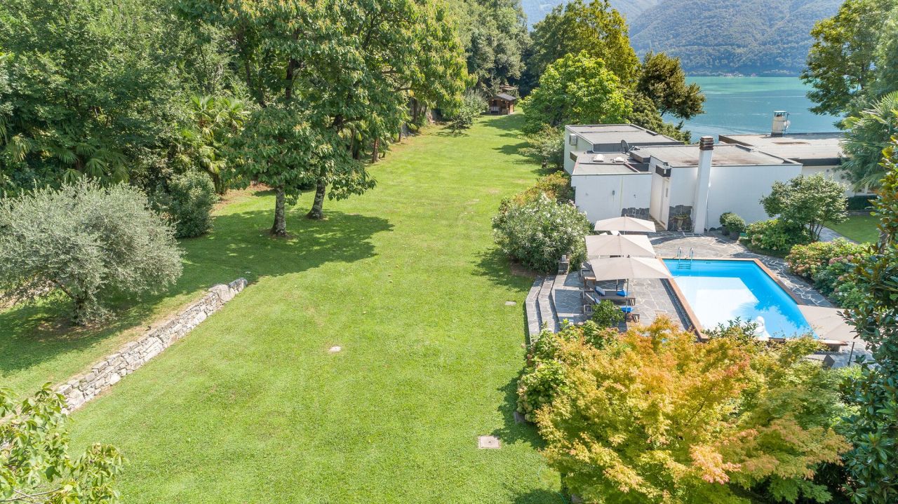 Вилла на озере Лугано, Италия, 228 м² - фото 3