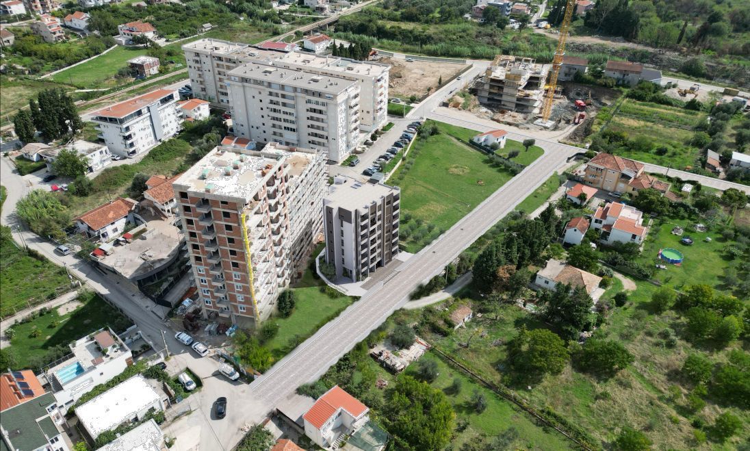 Апартаменты в Баре, Черногория, 55 м² - фото 1