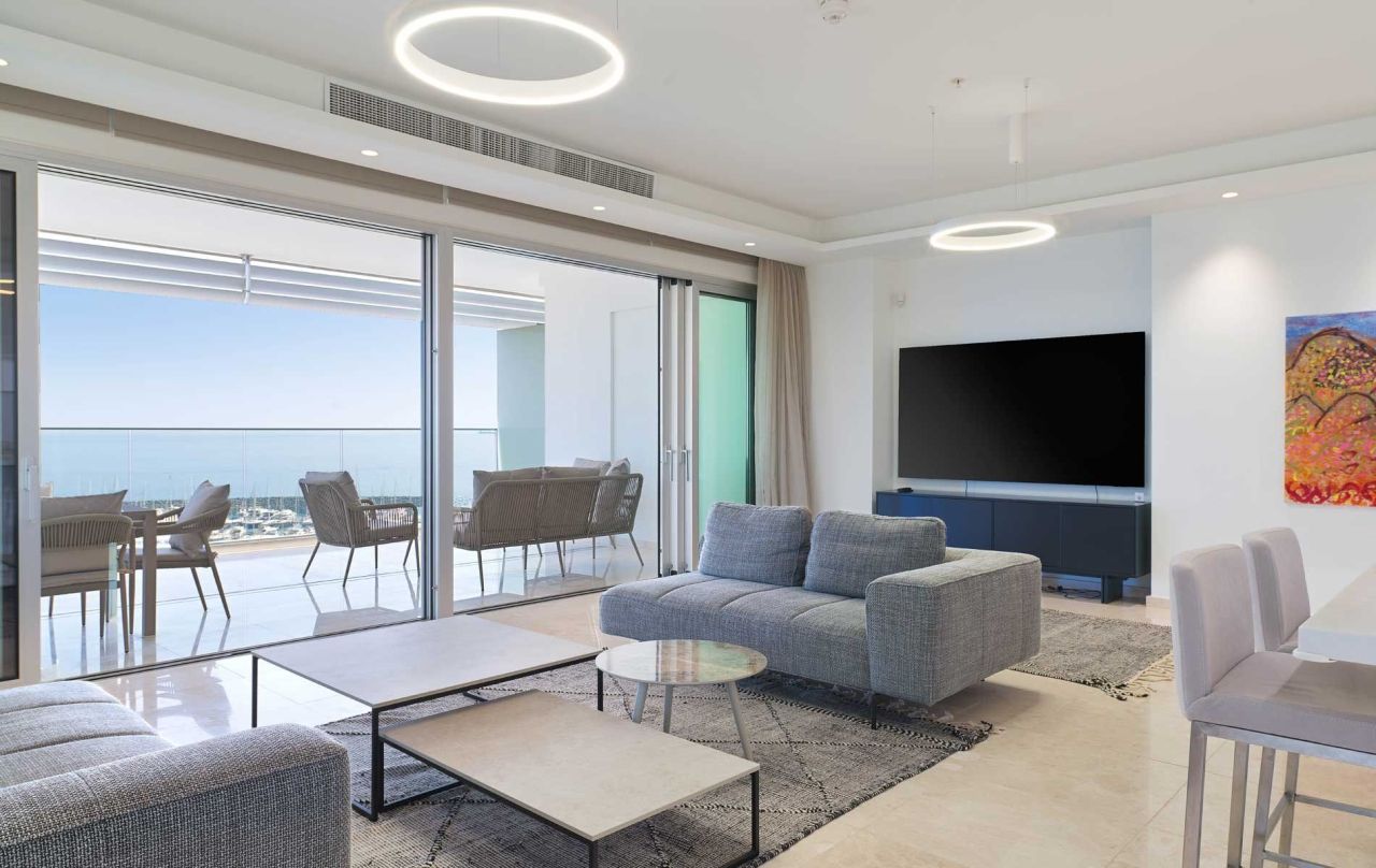 Апартаменты в Пареклисии, Кипр, 240 м² - фото 1