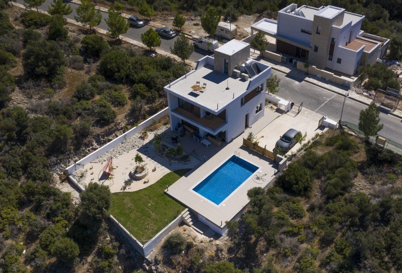 Дом в Куклие, Кипр, 265 м² - фото 1