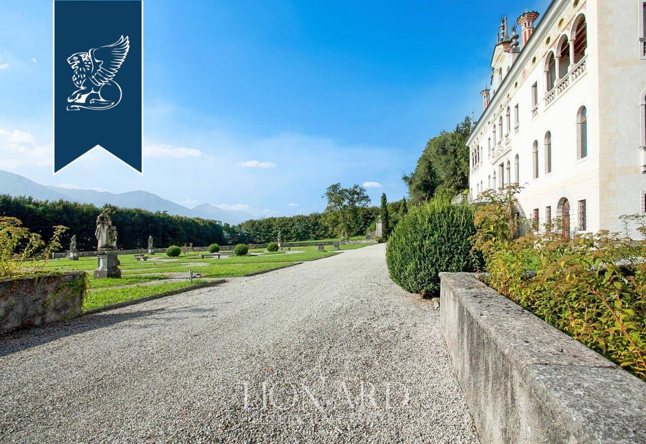 Вилла в Педавене, Италия, 4 400 м² - фото 4