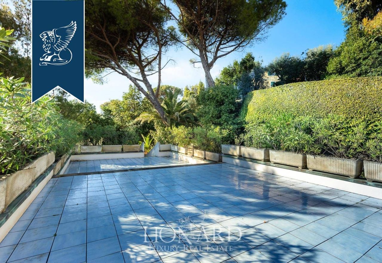 Вилла в Генуе, Италия, 500 м² - фото 6