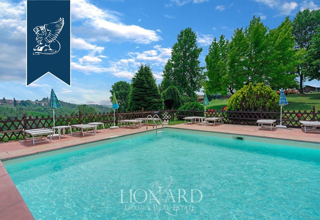 Ферма в Асти, Италия, 1 146 м² - фото 7