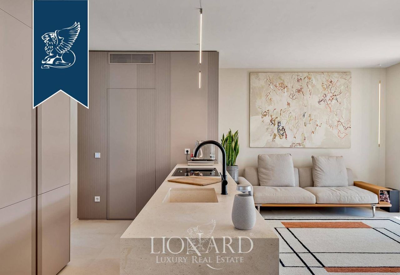 Вилла в Пьетрасанте, Италия, 200 м² - фото 9