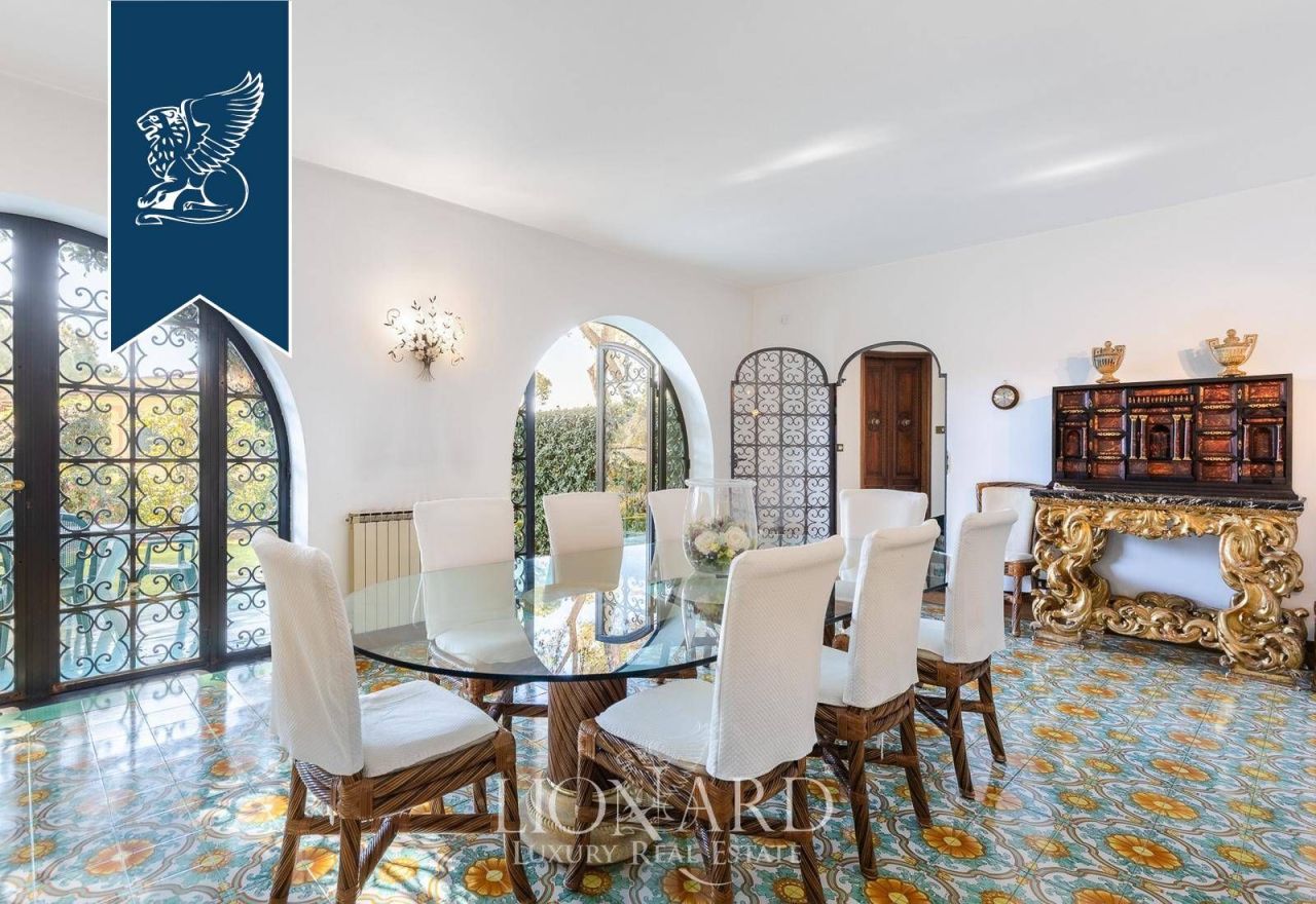 Вилла в Генуе, Италия, 500 м² - фото 13