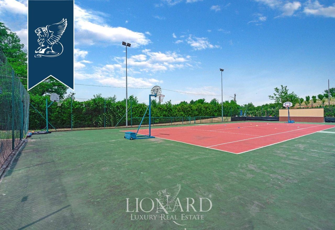 Ферма в Асти, Италия, 1 146 м² - фото 13