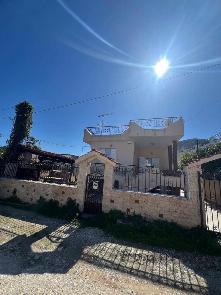 Дом в Рафине, Греция, 75 м² - фото 1
