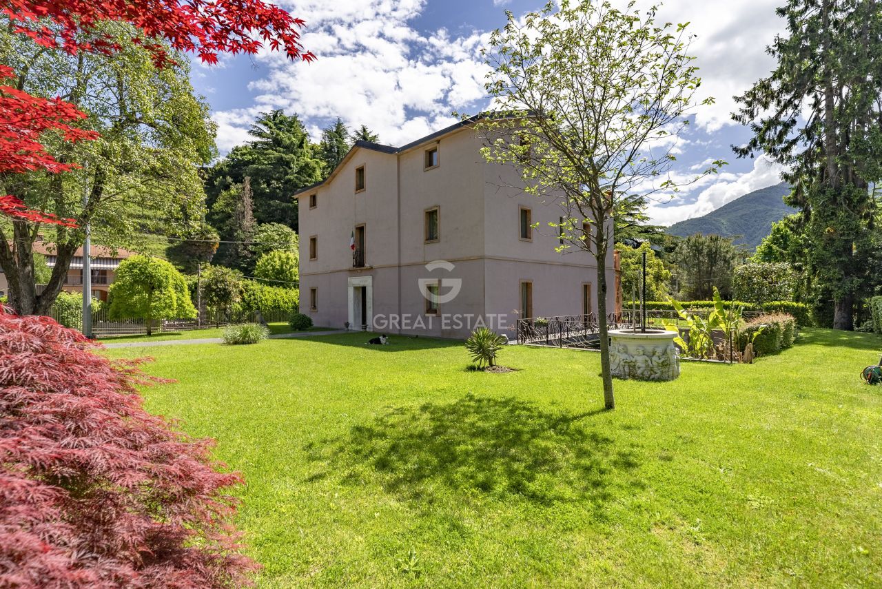 Вилла в Комо, Италия, 751.85 м² - фото 4