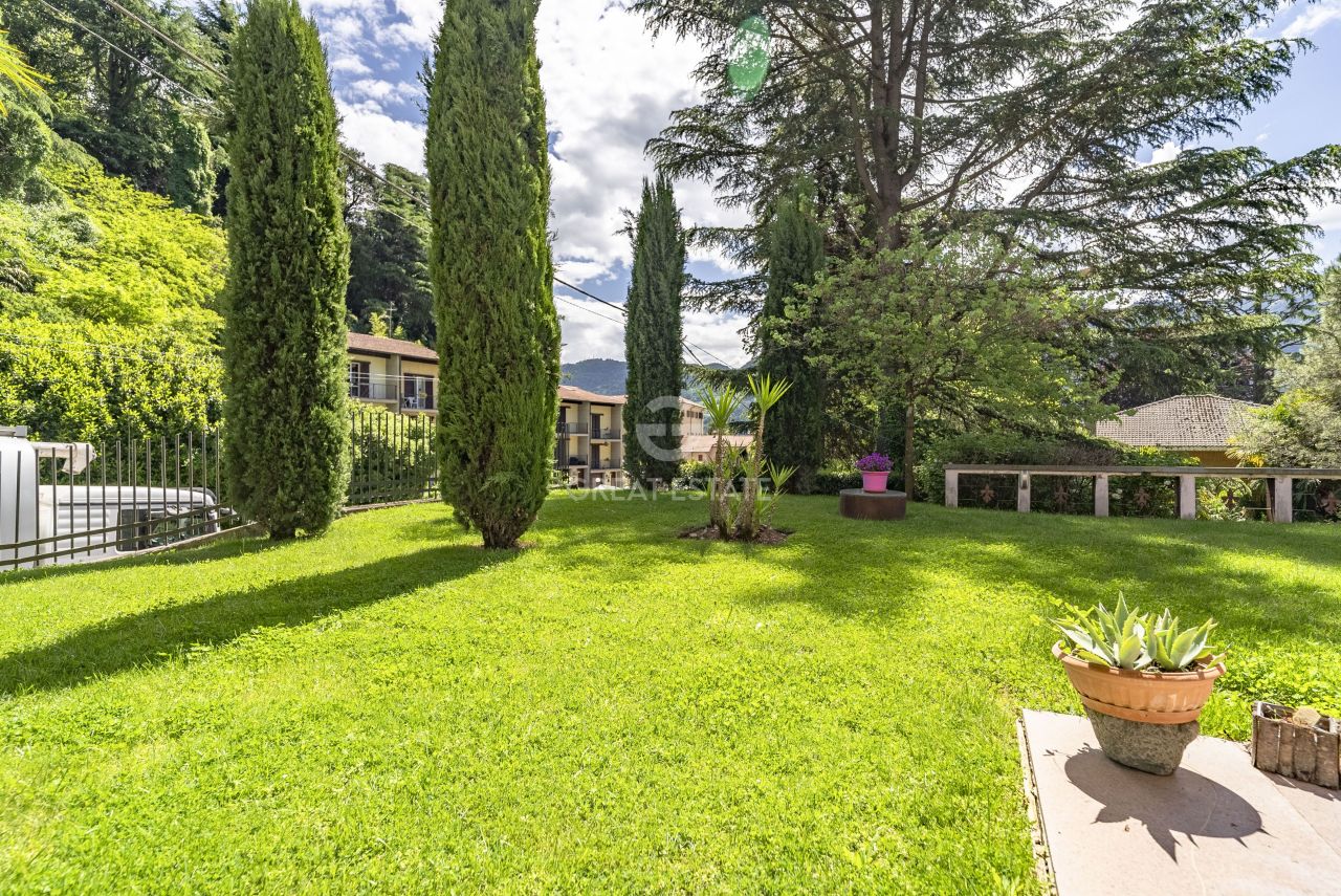 Вилла в Комо, Италия, 751.85 м² - фото 8