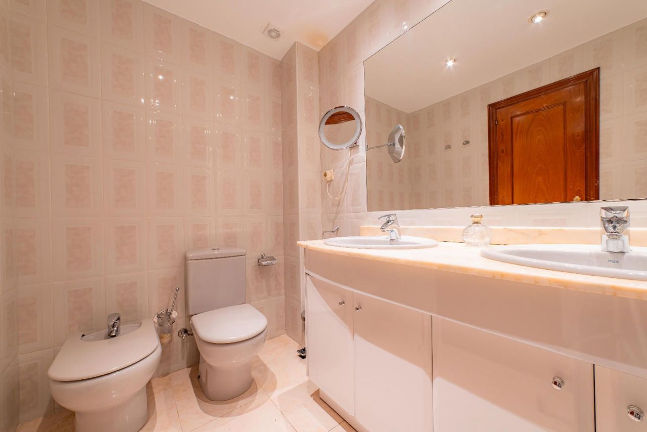 Дом в Премия-де-Мар, Испания, 290 м² - фото 12