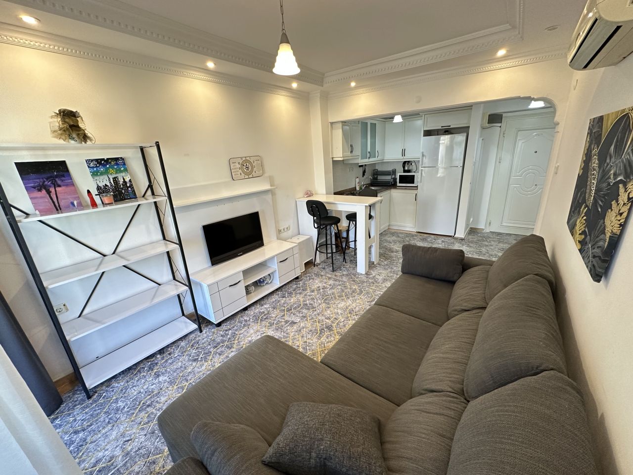 Квартира в Алании, Турция, 70 м² - фото 1