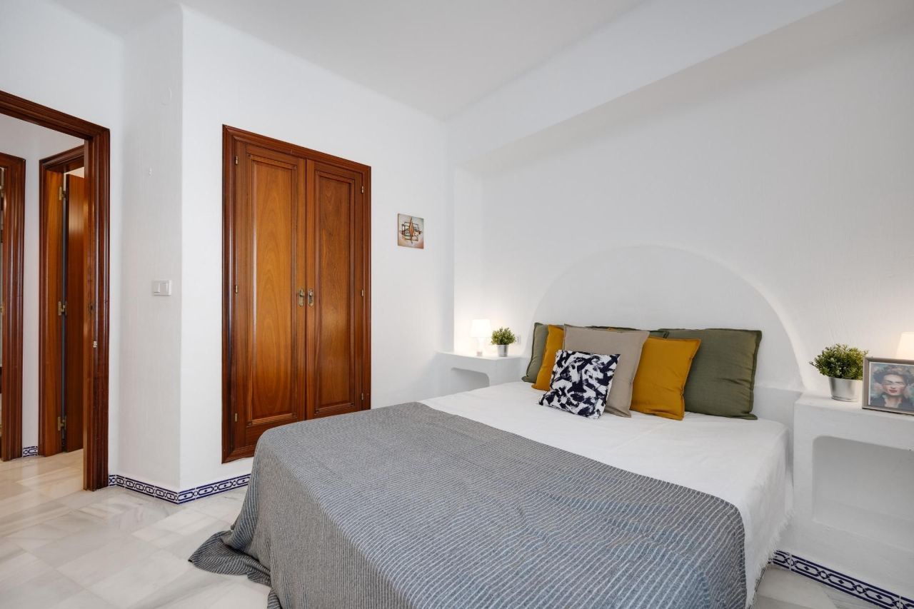 Квартира в Торревьехе, Испания, 60 м² - фото 13