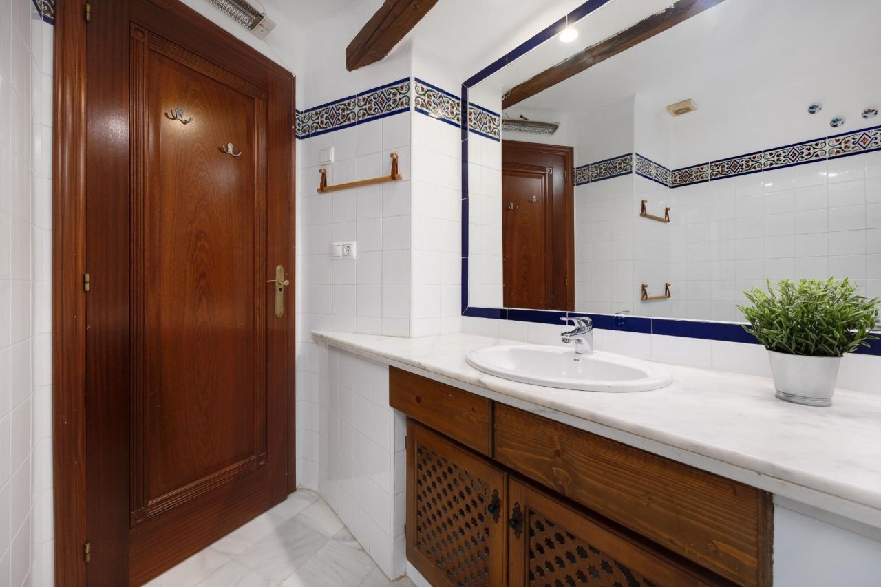 Квартира в Торревьехе, Испания, 60 м² - фото 15