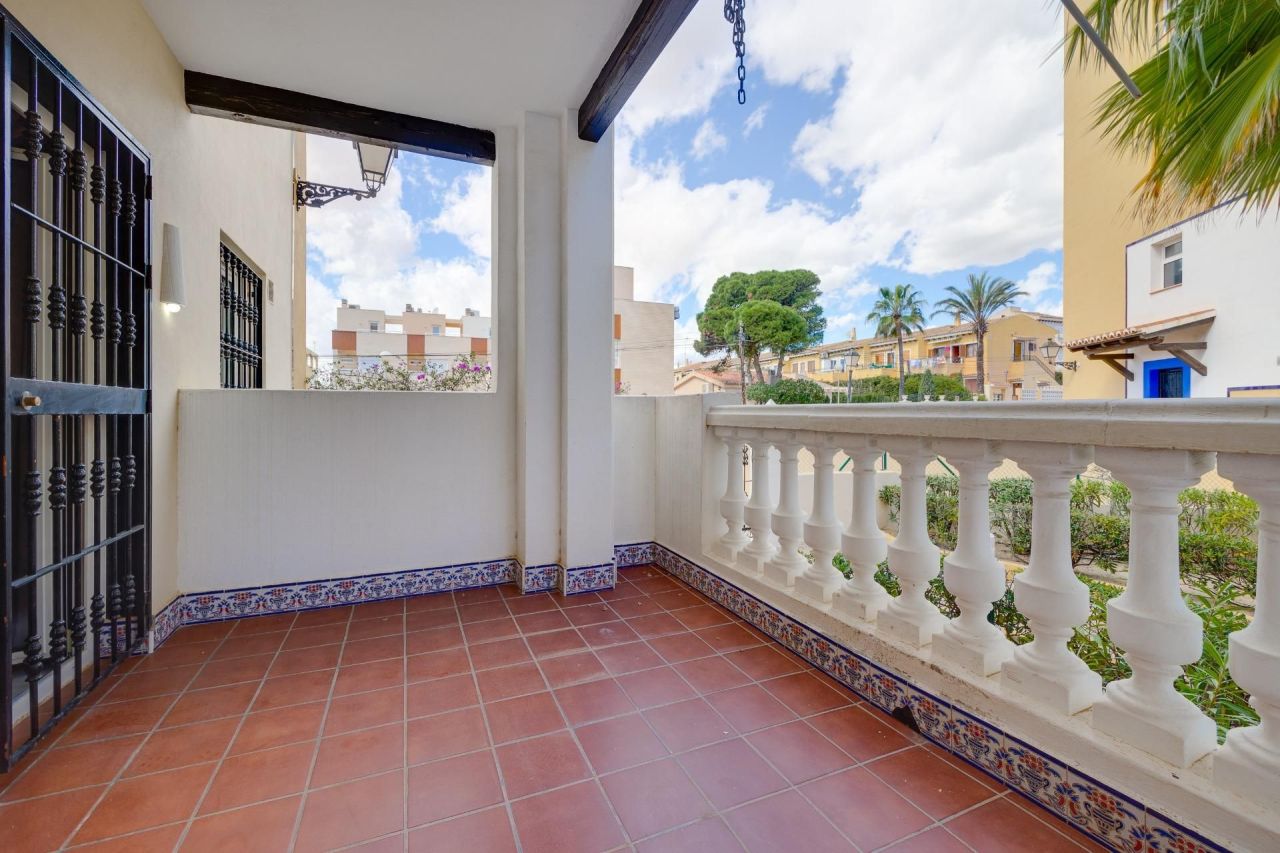 Квартира в Торревьехе, Испания, 60 м² - фото 3