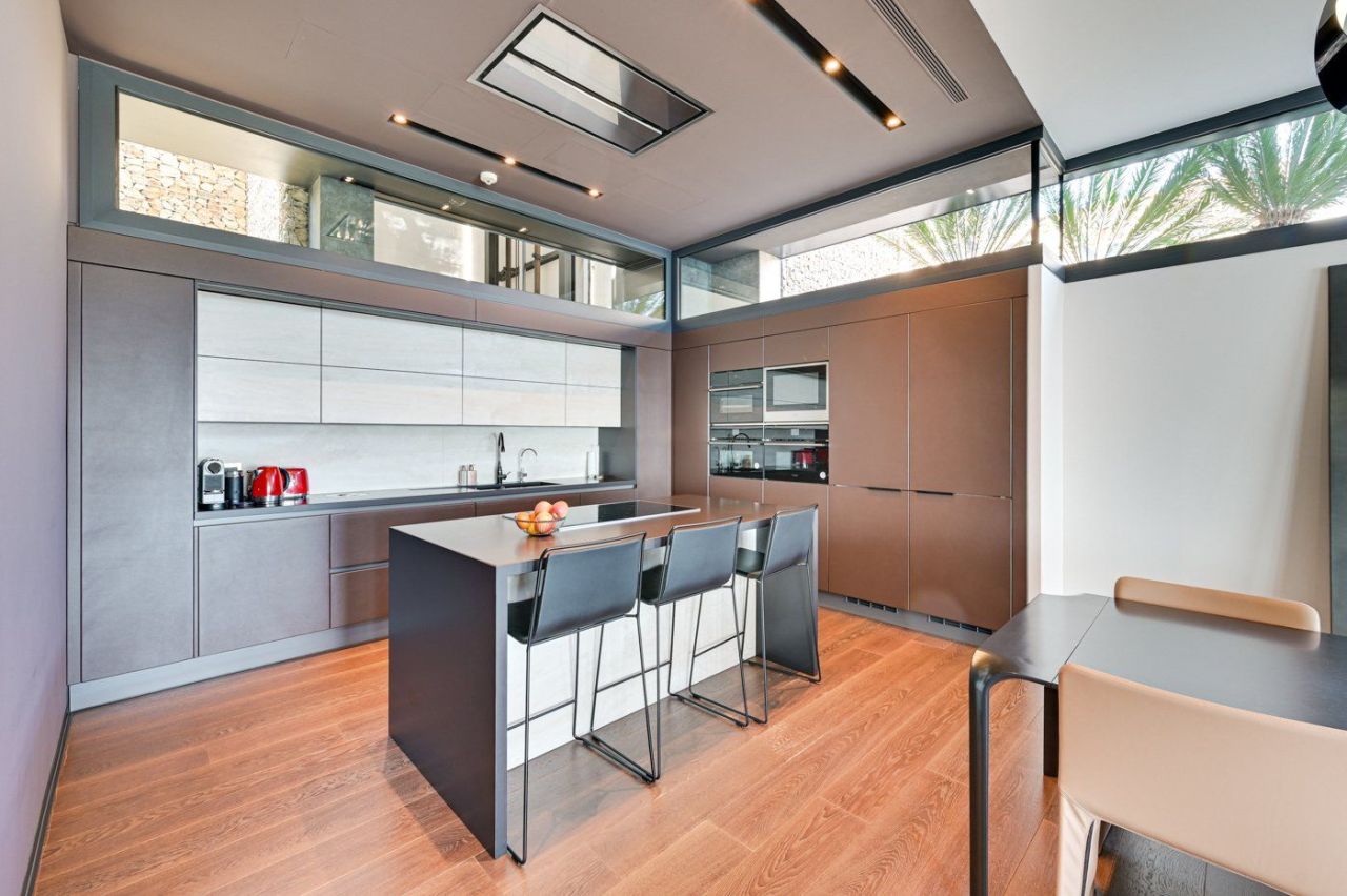 Дом на Коста-Брава, Испания, 561 м² - фото 13