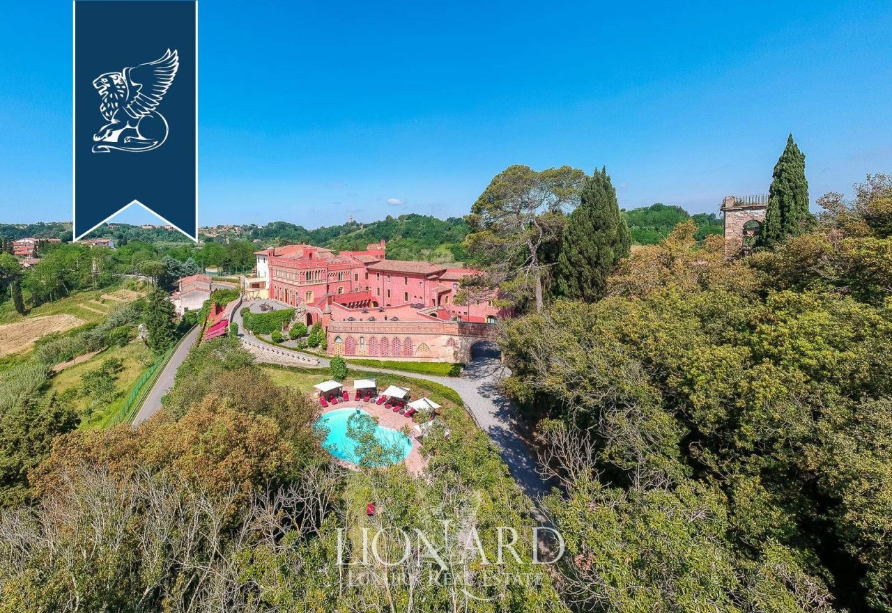 Замок в Кашана-Терме, Италия, 4 000 м² - фото 2