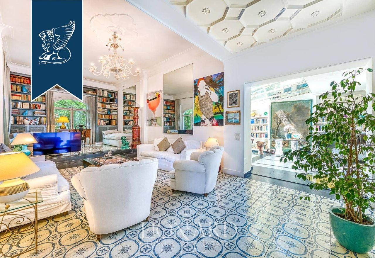 Вилла в Риме, Италия, 299 м² - фото 3