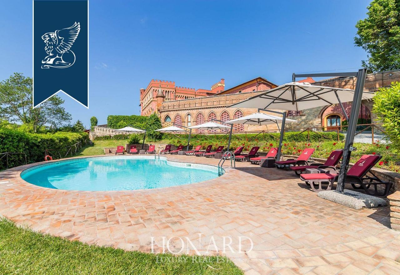 Замок в Кашана-Терме, Италия, 4 000 м² - фото 11