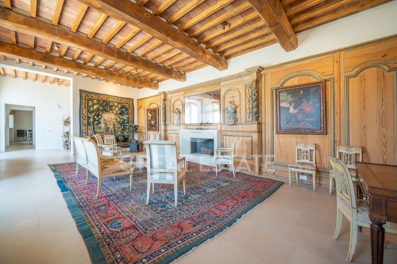 Дом в Вольтерре, Италия, 875 м² - фото 9