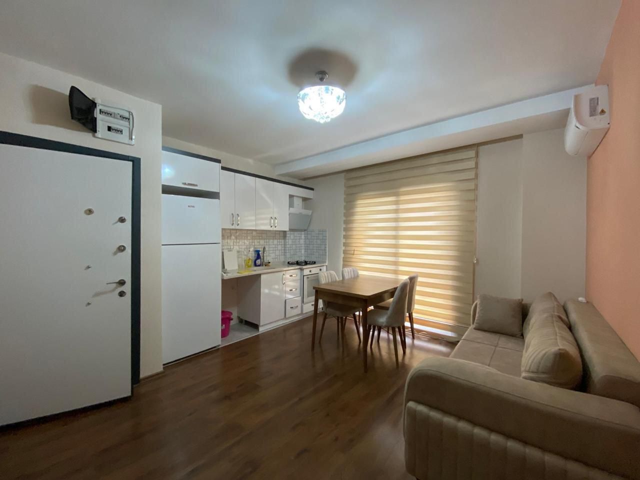 Квартира в Мерсине, Турция, 55 м² - фото 1