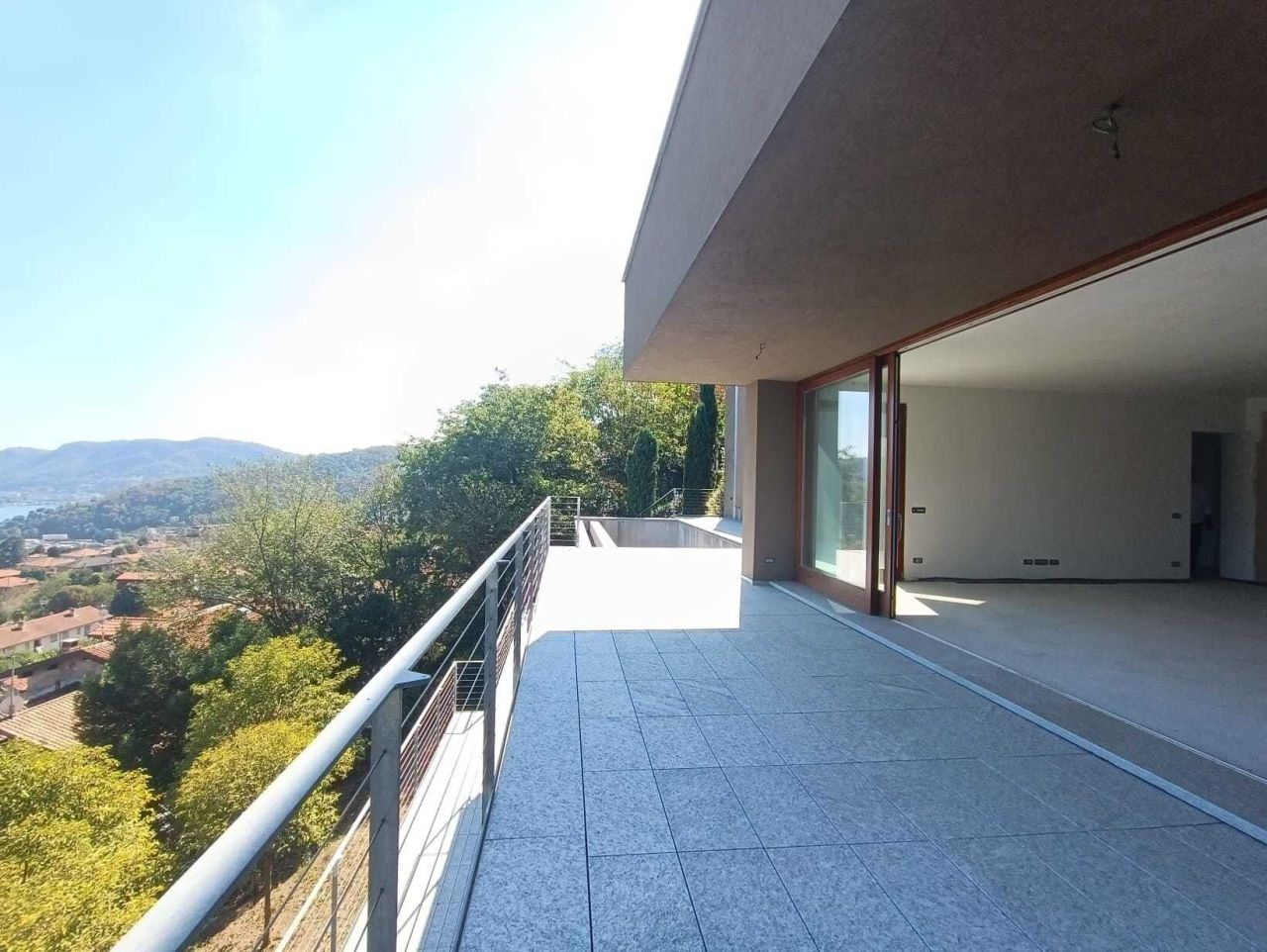 Вилла у озера Комо, Италия, 380 м² - фото 17