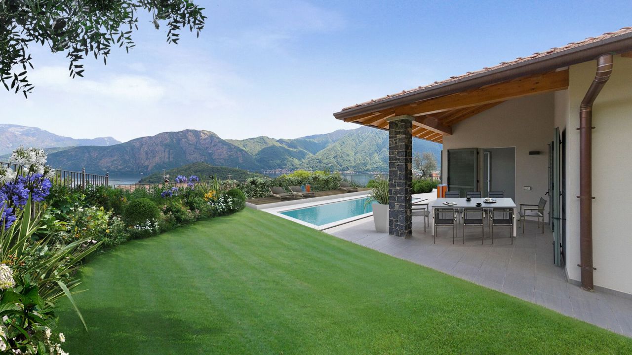 Вилла у озера Комо, Италия, 250 м² - фото 2