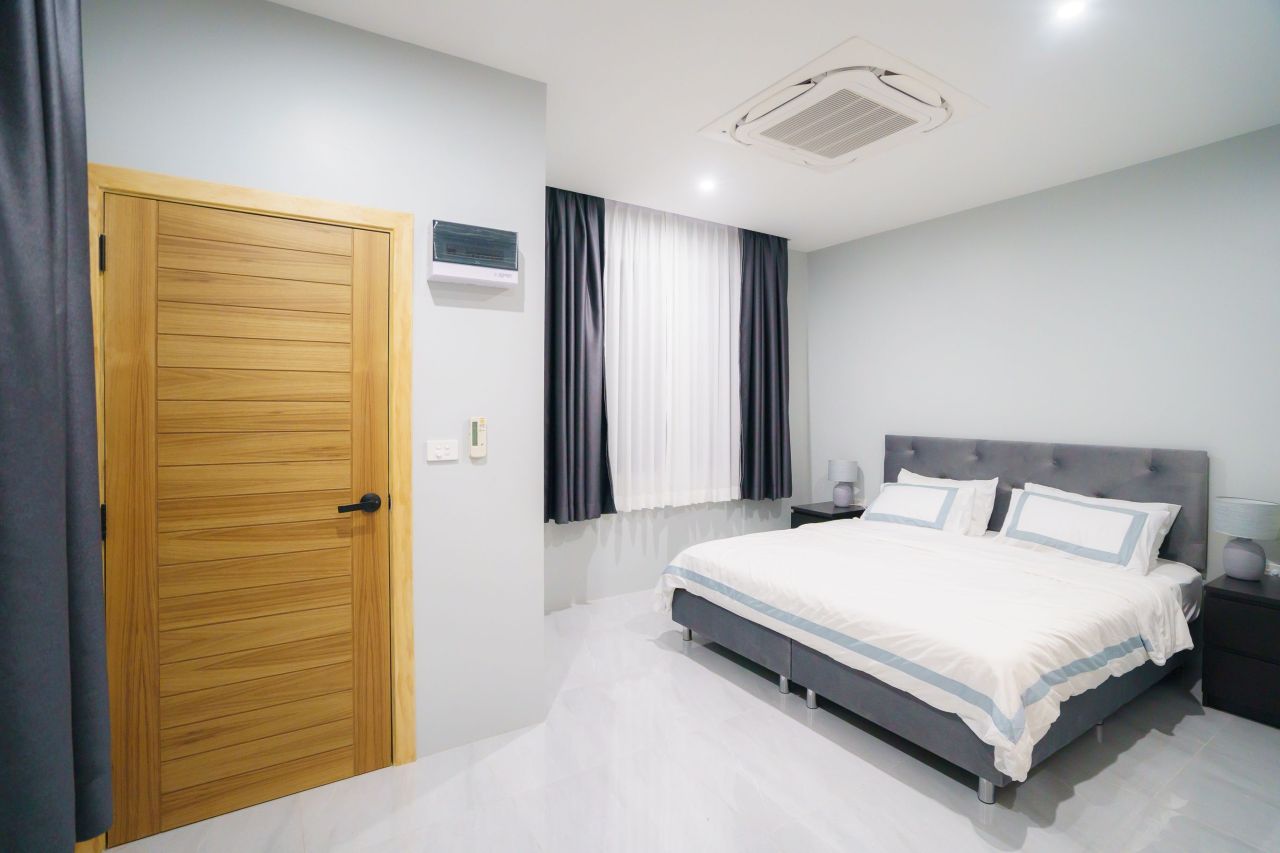 Вилла на Пхукете, Таиланд, 1 580 м² - фото 14