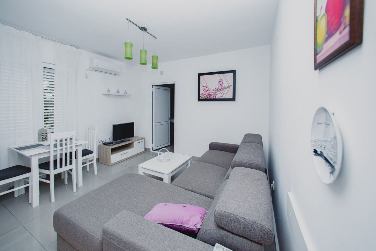 Отель, гостиница в Кримовице, Черногория, 300 м² - фото 7