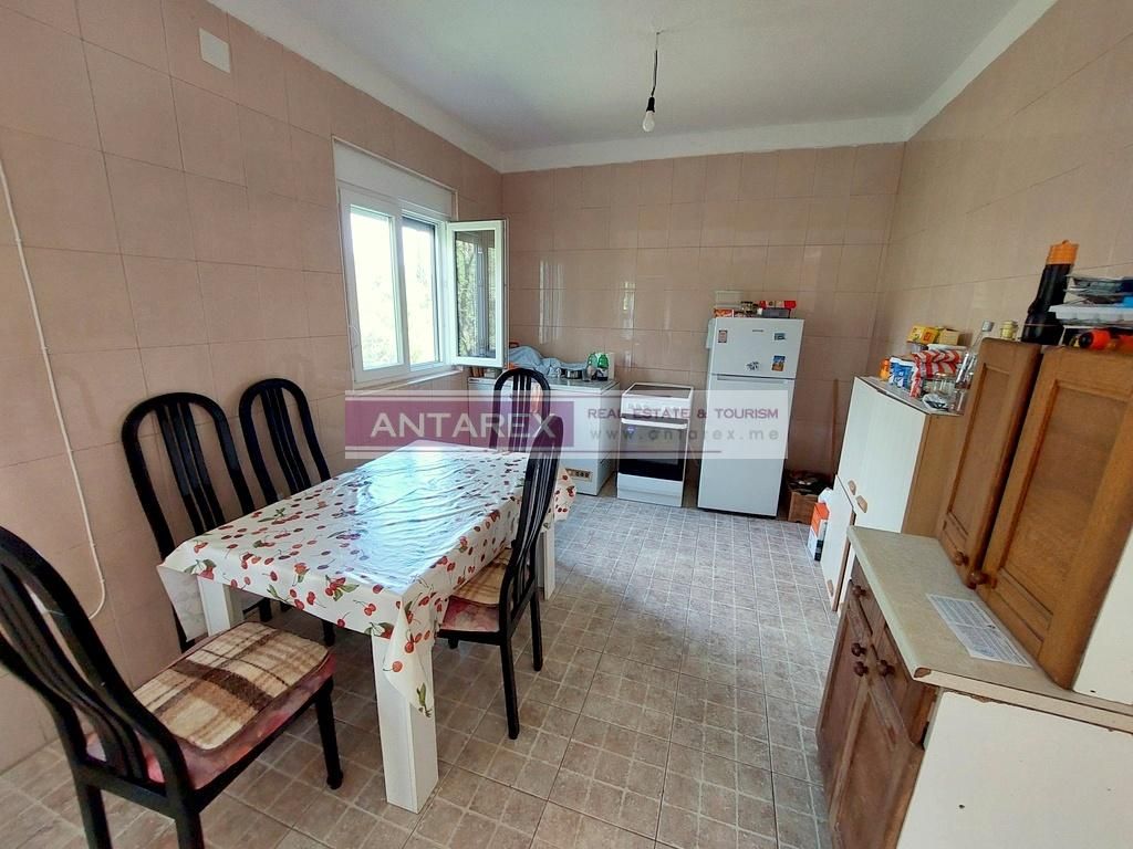 Вилла в Игало, Черногория, 230 м² - фото 4