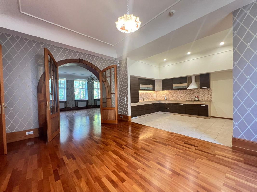 Квартира в Риге, Латвия, 280 м² - фото 1