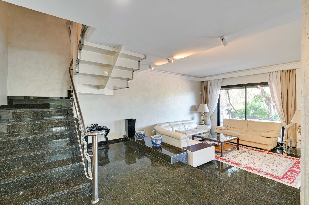 Таунхаус на Коста-Брава, Испания, 374 м² - фото 5