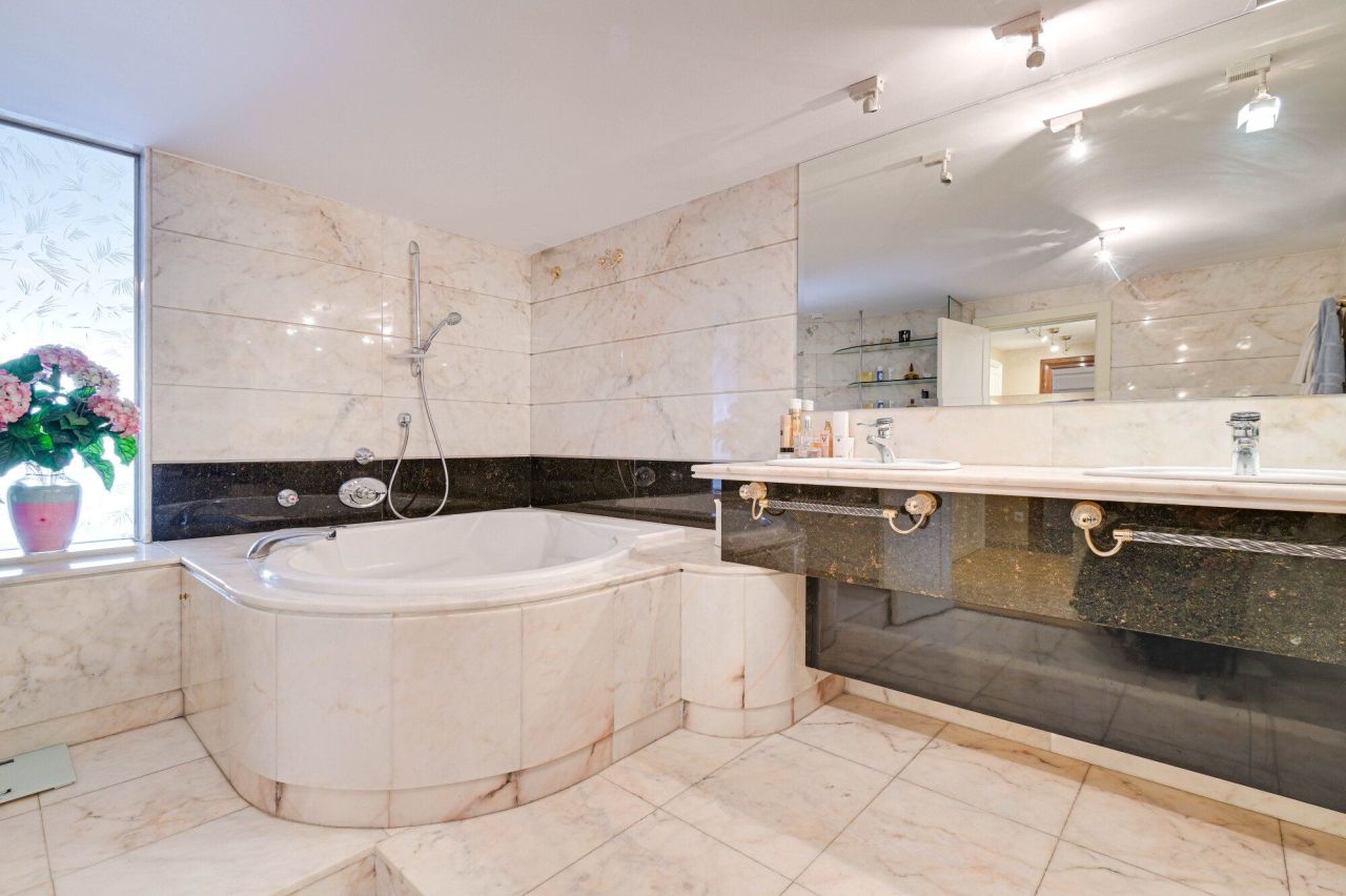 Таунхаус на Коста-Брава, Испания, 374 м² - фото 8