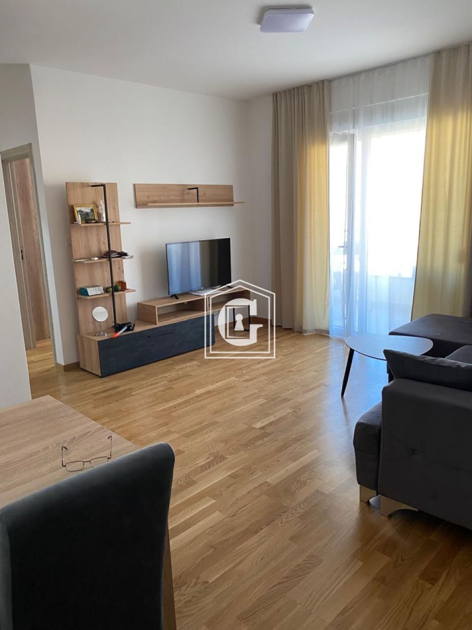 Апартаменты в Бечичи, Черногория, 48 м² - фото 1