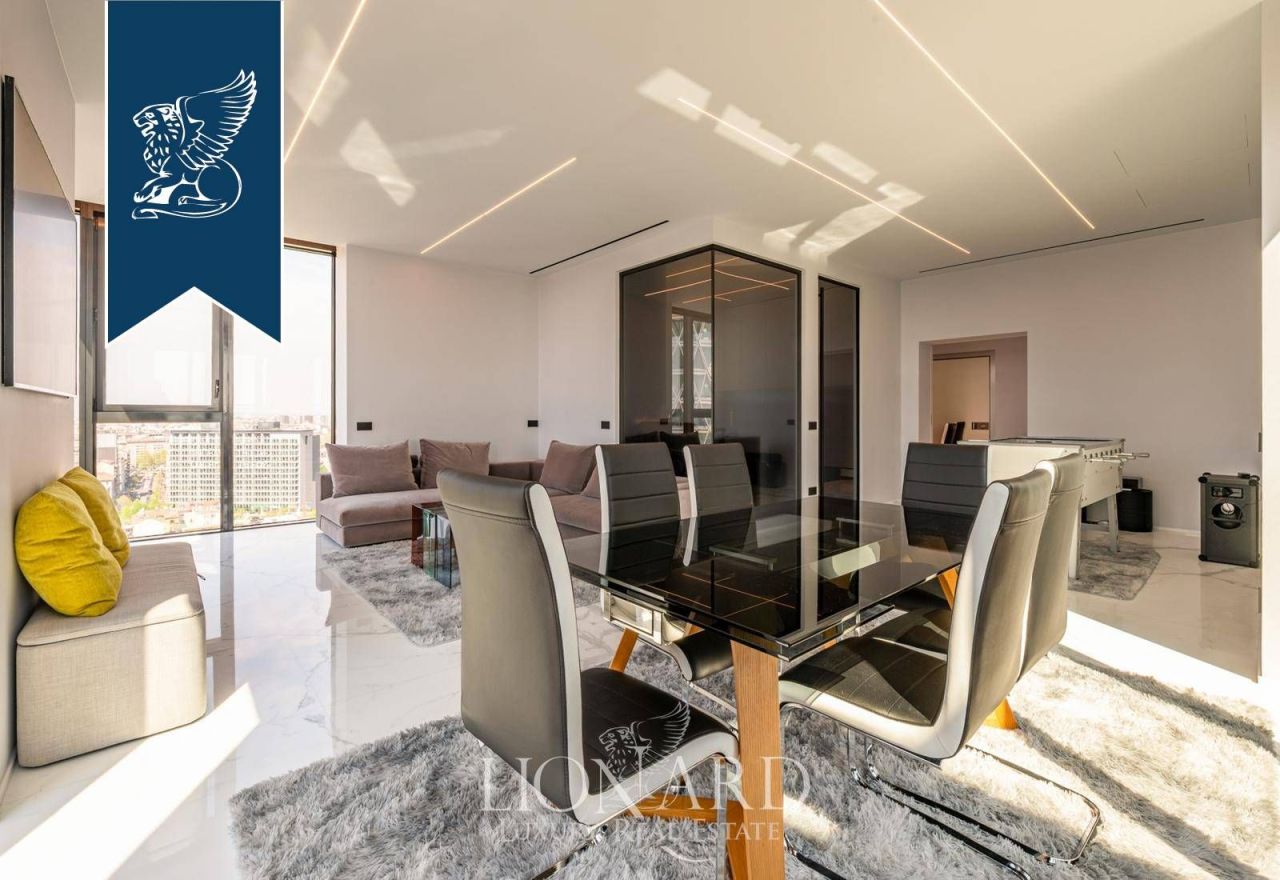 Апартаменты в Милане, Италия, 300 м² - фото 6