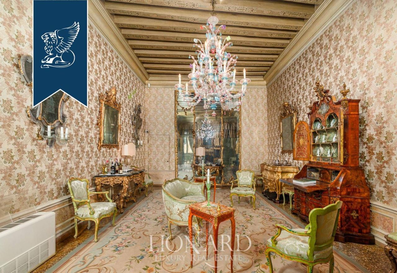 Апартаменты в Венеции, Италия, 1 300 м² - фото 12