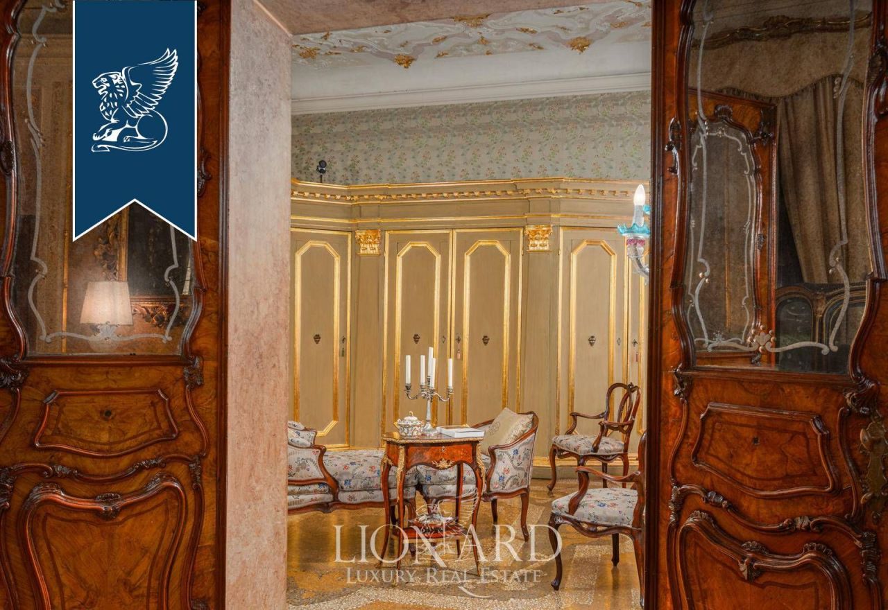 Апартаменты в Венеции, Италия, 1 300 м² - фото 16