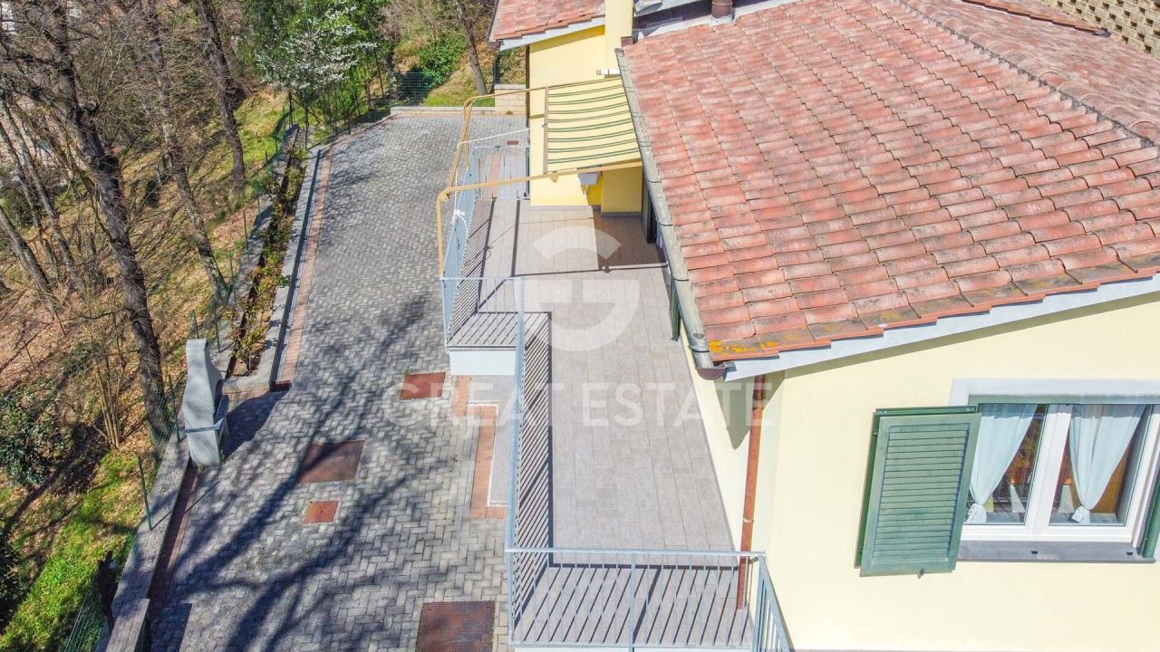 Вилла в Фабро, Италия, 214 м² - фото 9