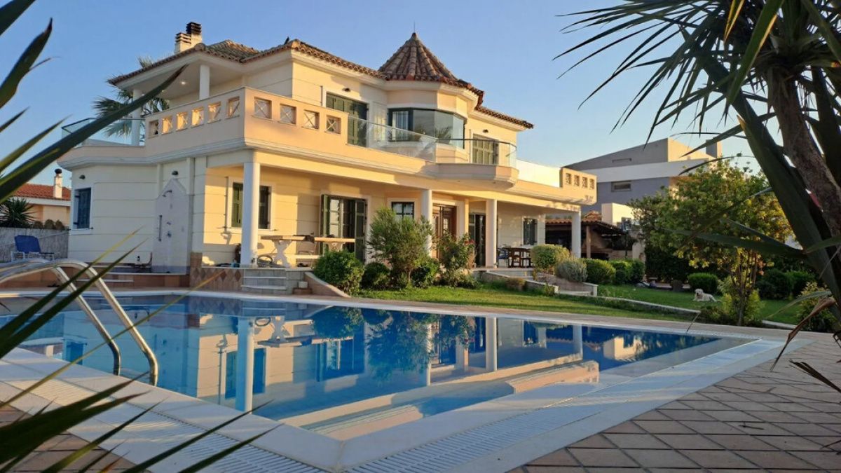 Дом в Аттике, Греция, 390 м² - фото 1