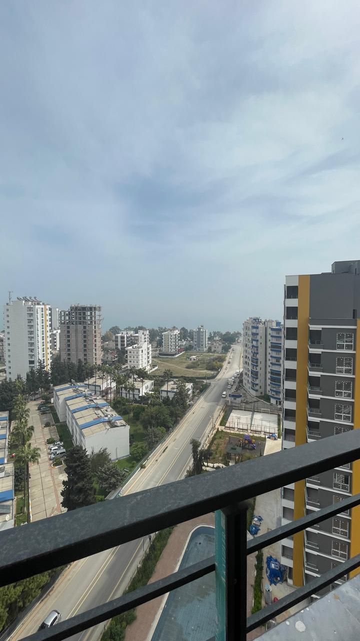 Квартира в Мерсине, Турция, 85 м² - фото 1