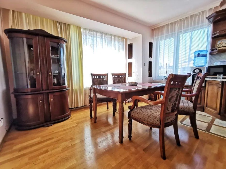 Квартира в Варне, Болгария, 120 м² - фото 1