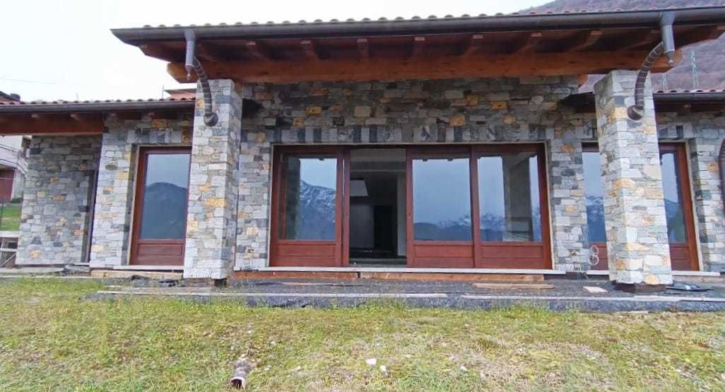 Вилла у озера Комо, Италия, 360 м² - фото 5