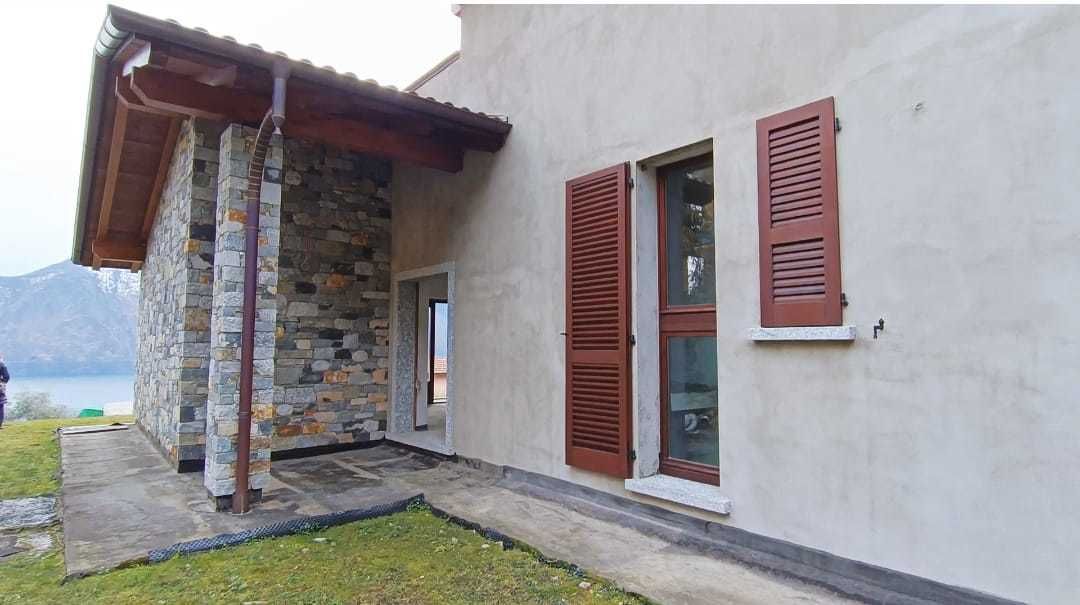 Вилла у озера Комо, Италия, 360 м² - фото 10