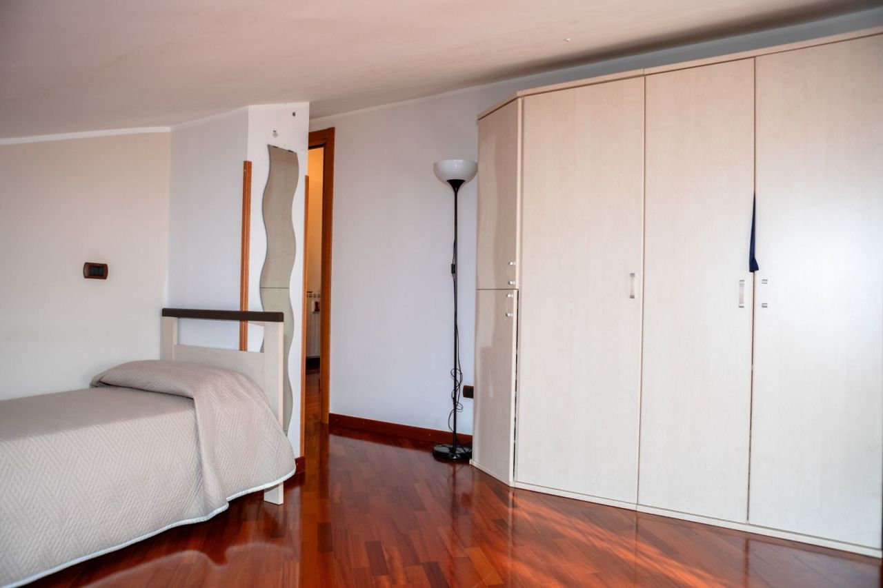 Квартира в Орсомарсо, Италия, 230 м² - фото 14