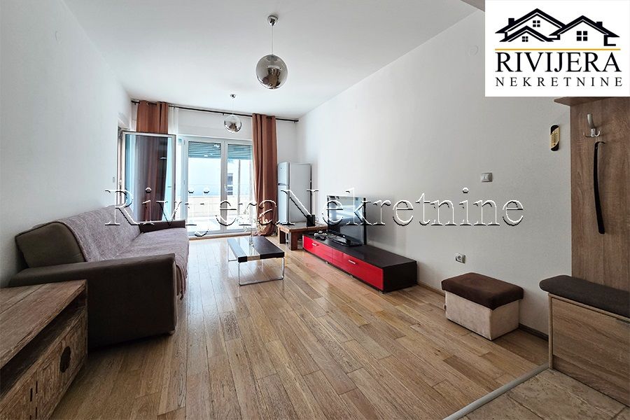 Квартира в Доброте, Черногория, 75 м² - фото 1